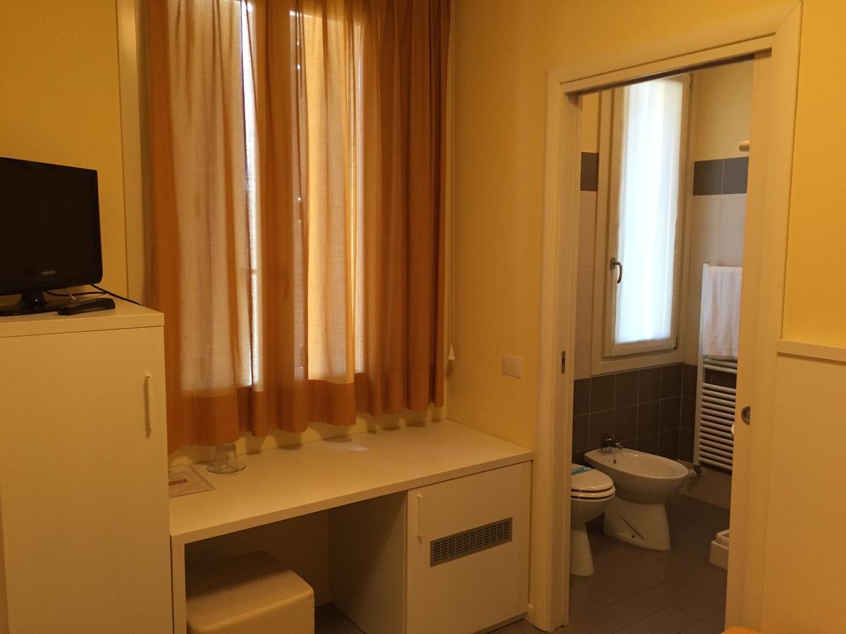 Hotel Soresina Ngoại thất bức ảnh