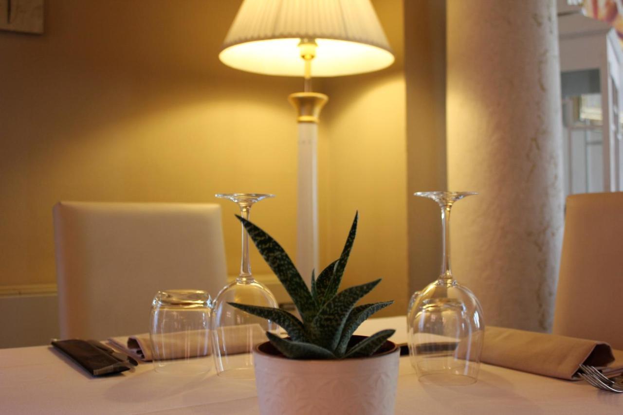 Hotel Soresina Ngoại thất bức ảnh